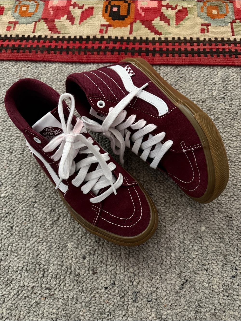 [VANS] Burgundy SK8 High-Top Gum Soled Suede Sneakers with White Stripe